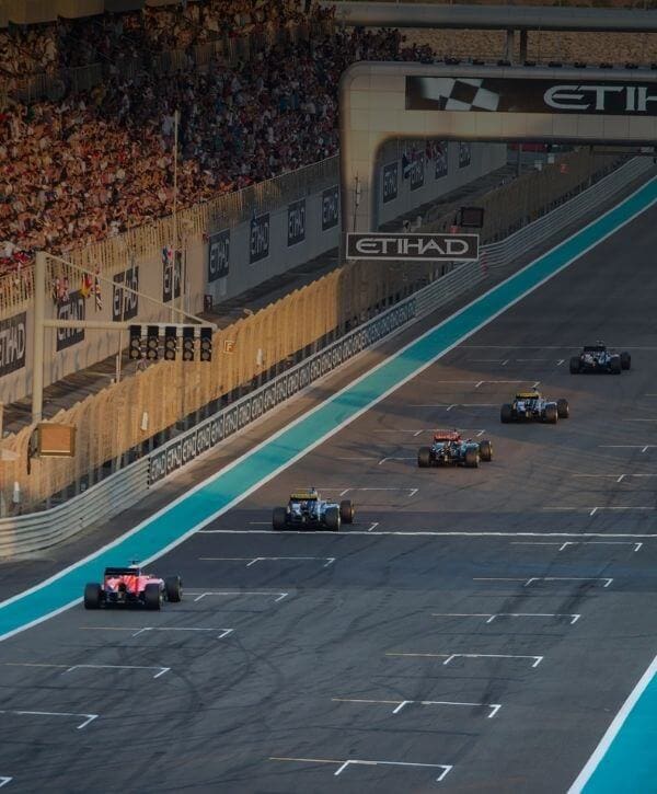 Experience the finale at the Abu Dhabi Grand Prix