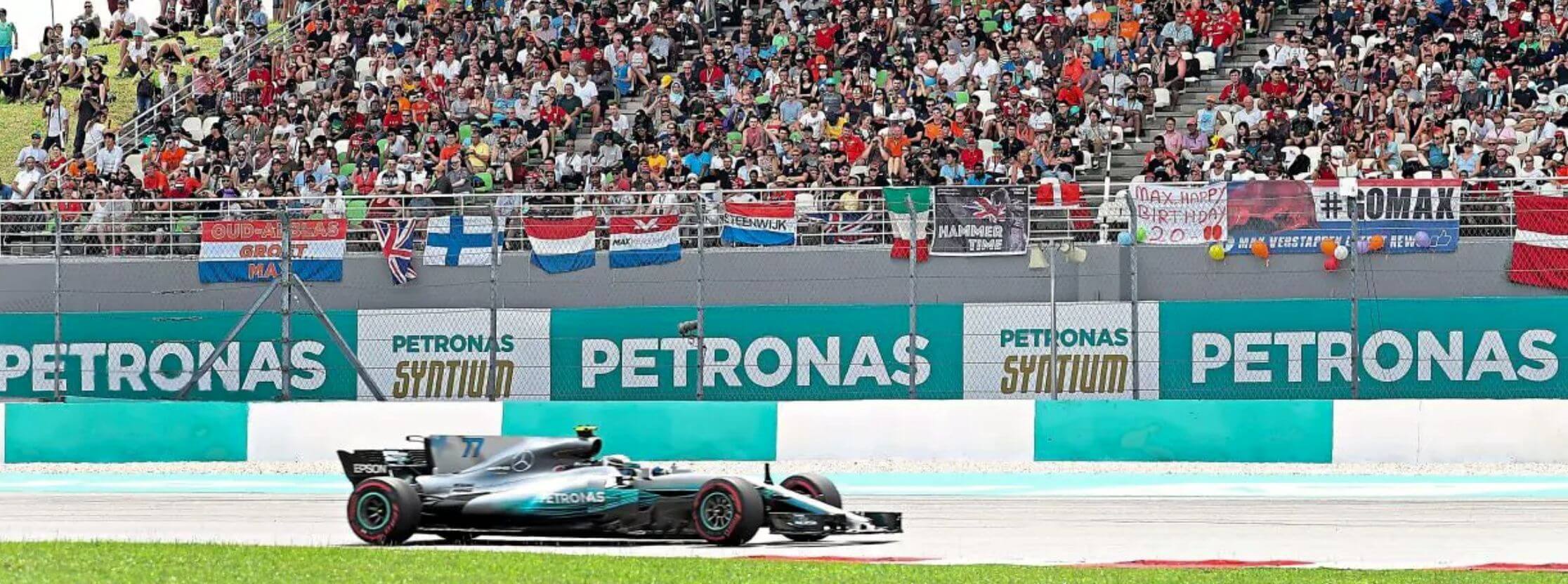 Main Grandstand Package